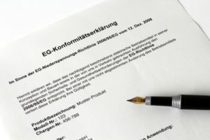 Deutschsprachiger Rechtsanwalt berät Mandanten im polnischen und europäischen Ptroduktsicherheitsrecht.